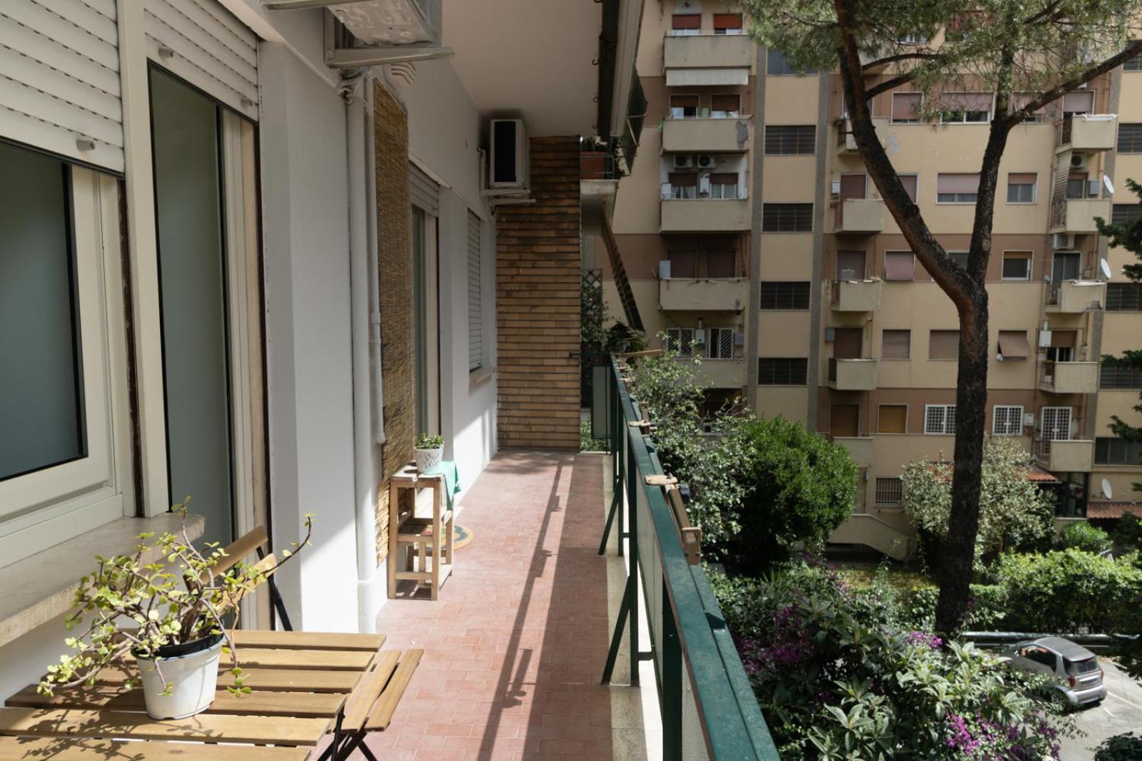 Via Conca D'oro Adiacente Fermata Della Metro B * Rom
